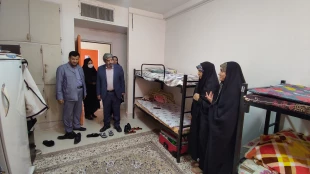 در سفر استانی به قم صورت گرفت؛
ملاقات عمومی رئیس و اعضای هیئت رئیسه دانشگاه با دانشگاهیان دانشگاه فنی و حرفه‌ای استان قم 10