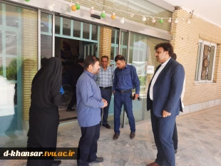 نشست صمیمی دکتر خسرویان با اساتید، کارکنان و دانشجویان آموزشکده فنی و حرفه‌ای خوانسار 6