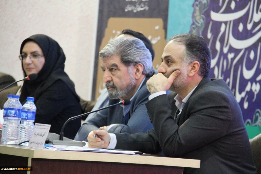 برگزاری پنل‌ تخصصی معاونت آموزشی حسن ختام روز اول اجلاس رؤسای دانشکده‌ها و آموزشکده‌های فنی و حرفه‌ای سراسر کشور
 5