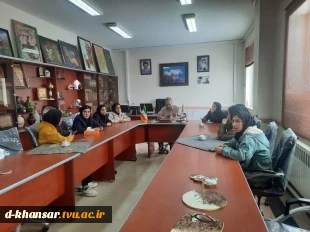 برگزاری  جلسه هماهنگی ریاست آموزشکده با دانشجویانی که به عنوان عوامل اجرایی در انتخابات مشارکت دارند. 4