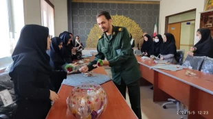 تقدیر از اساتید با حضور فرمانده ی محترم سپاه   4