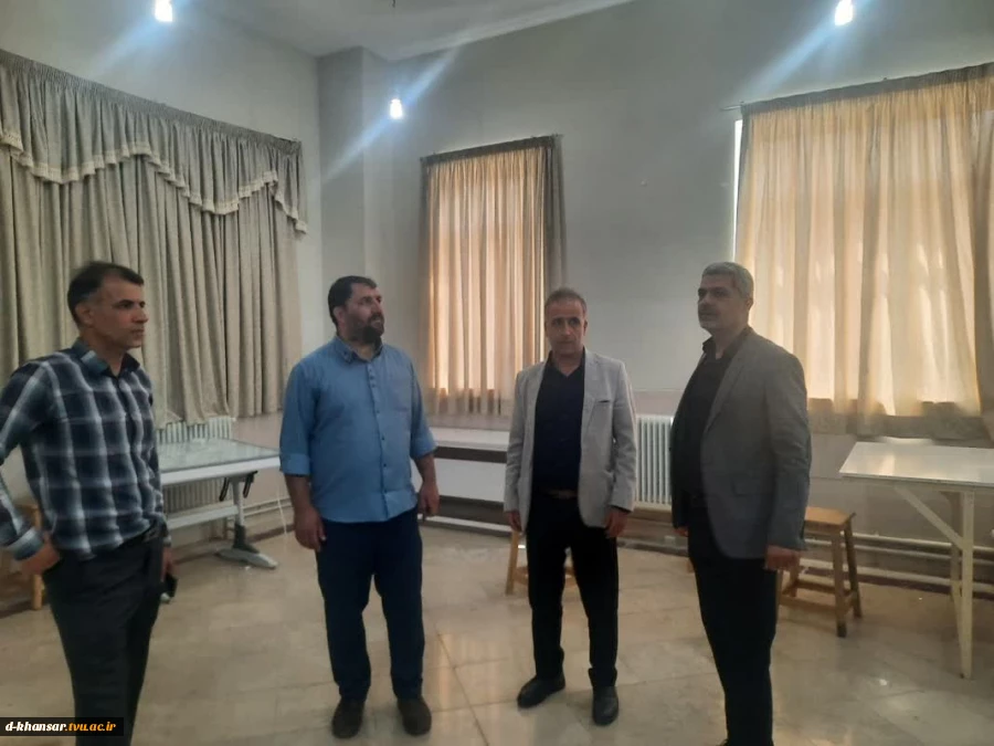بازدید معاونت اداری و مالی دانشگاه فنی و حرفه ای استان اصفهان از آموزشکده فنی و حرفه ای دختران خوانسار     15