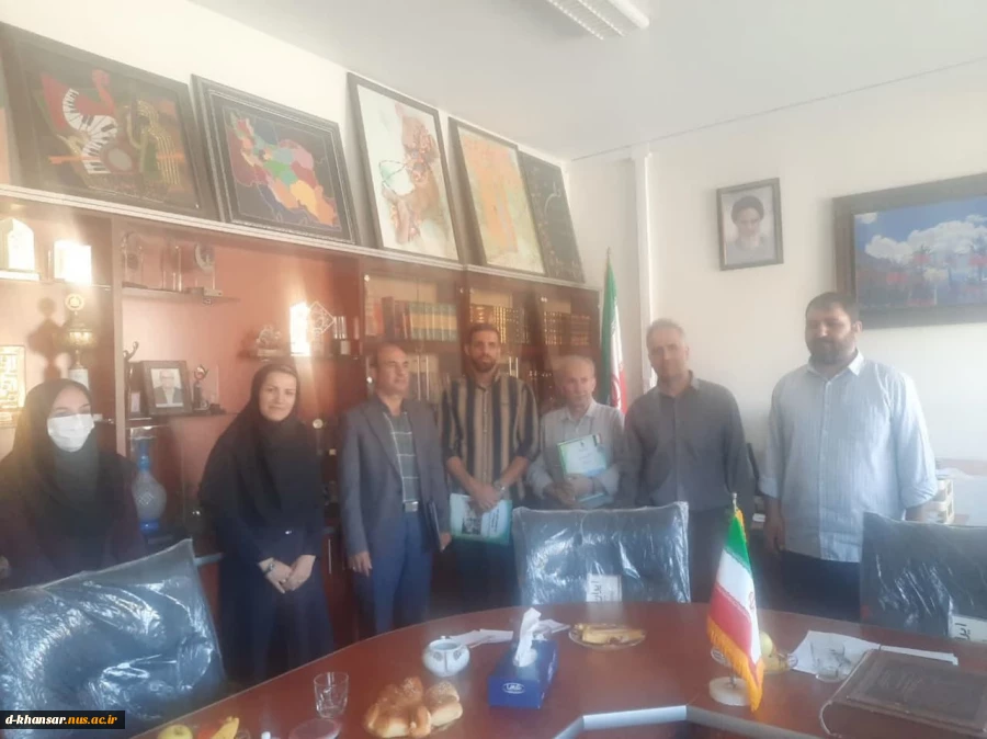 برگزاری جلسه هم اندیشی با اساتید جهت برگزاری دوره های آموزش آزاد                                                                                                                      5